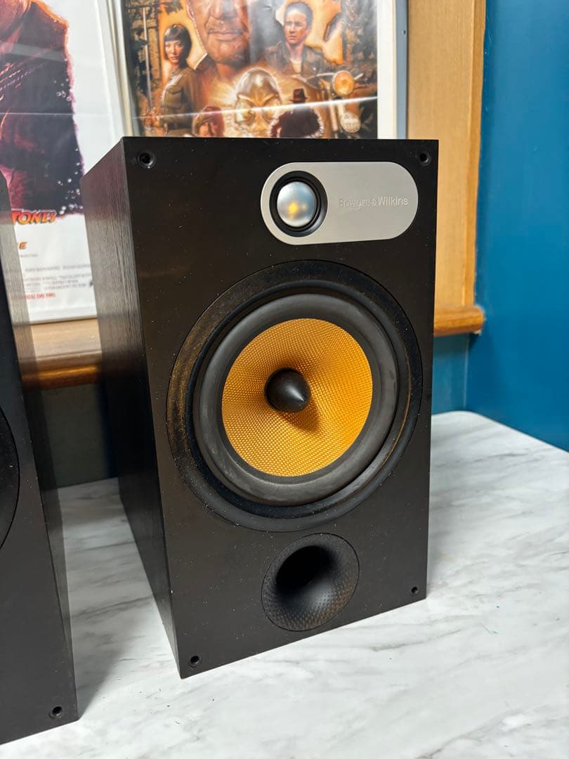 スピーカー・ウーファー B&W 685