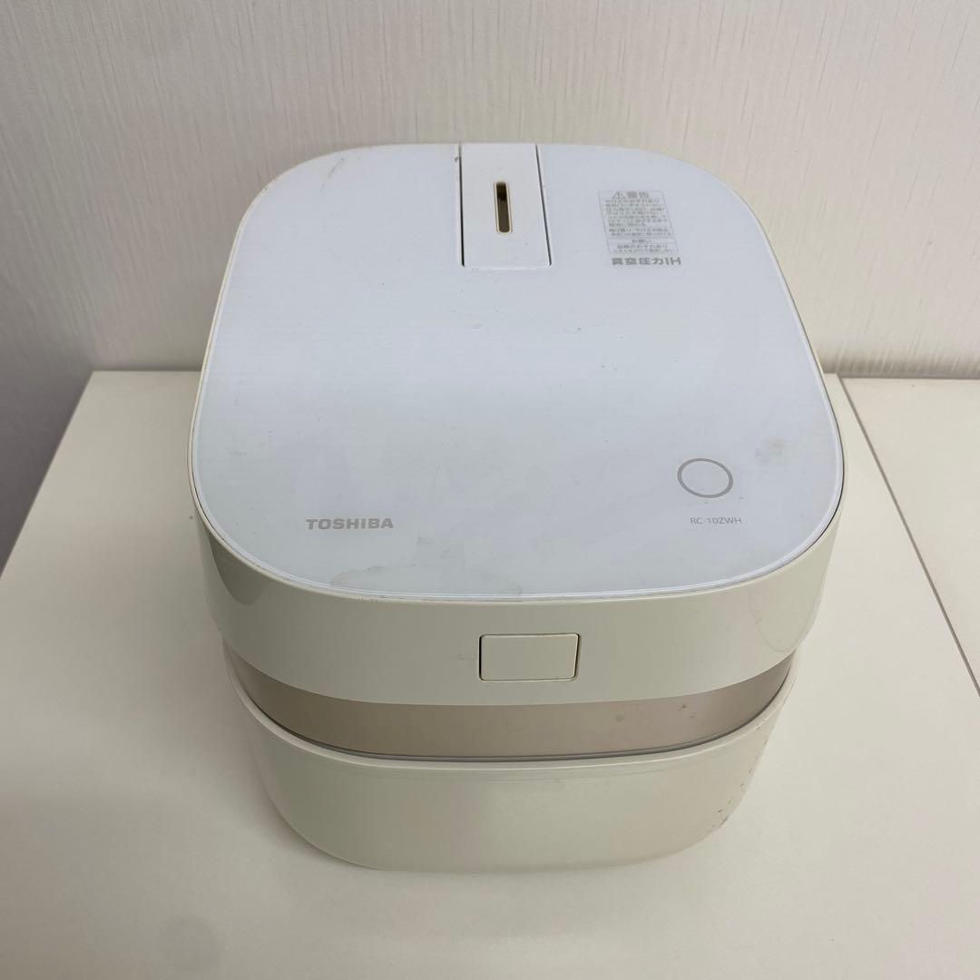 TOSHIBA 真空圧力IH 炊飯器 RC-10ZWH 5.5合炊き