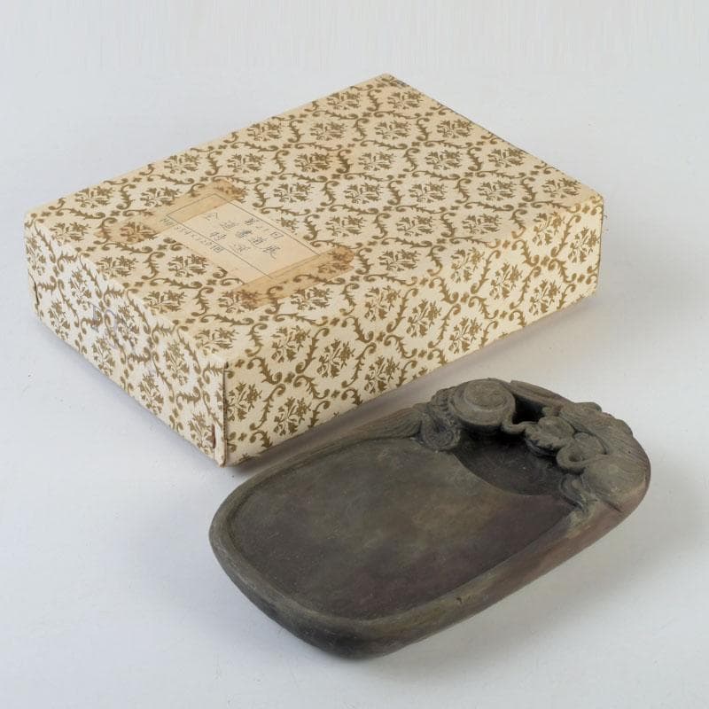 中国　書道具　雲龍彫　端渓硯　C　9401