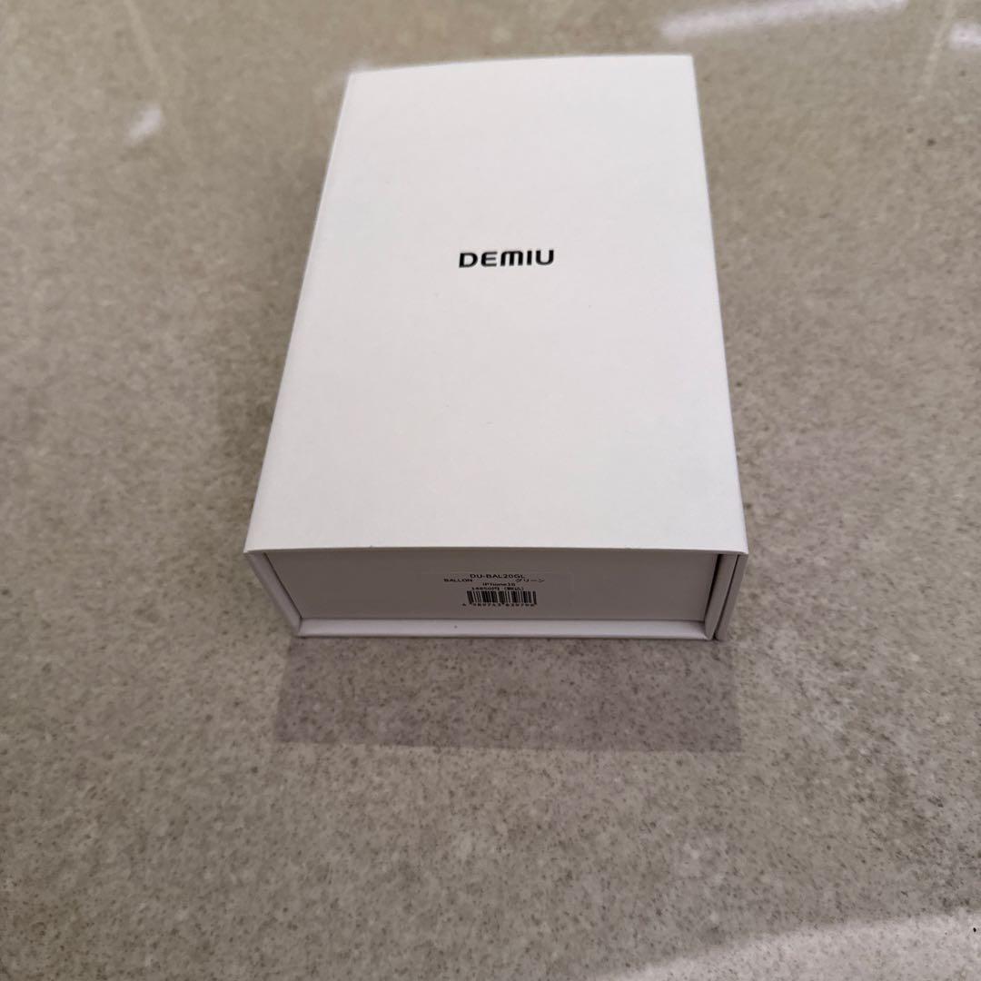 demiu 新品　iphone16