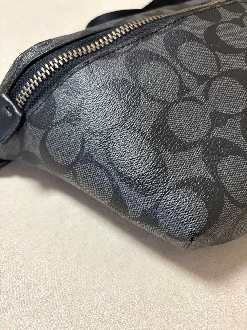 ♡ Coach コーチ ボディバッグ シグネチャー ブラック 黒 斜め掛け♡