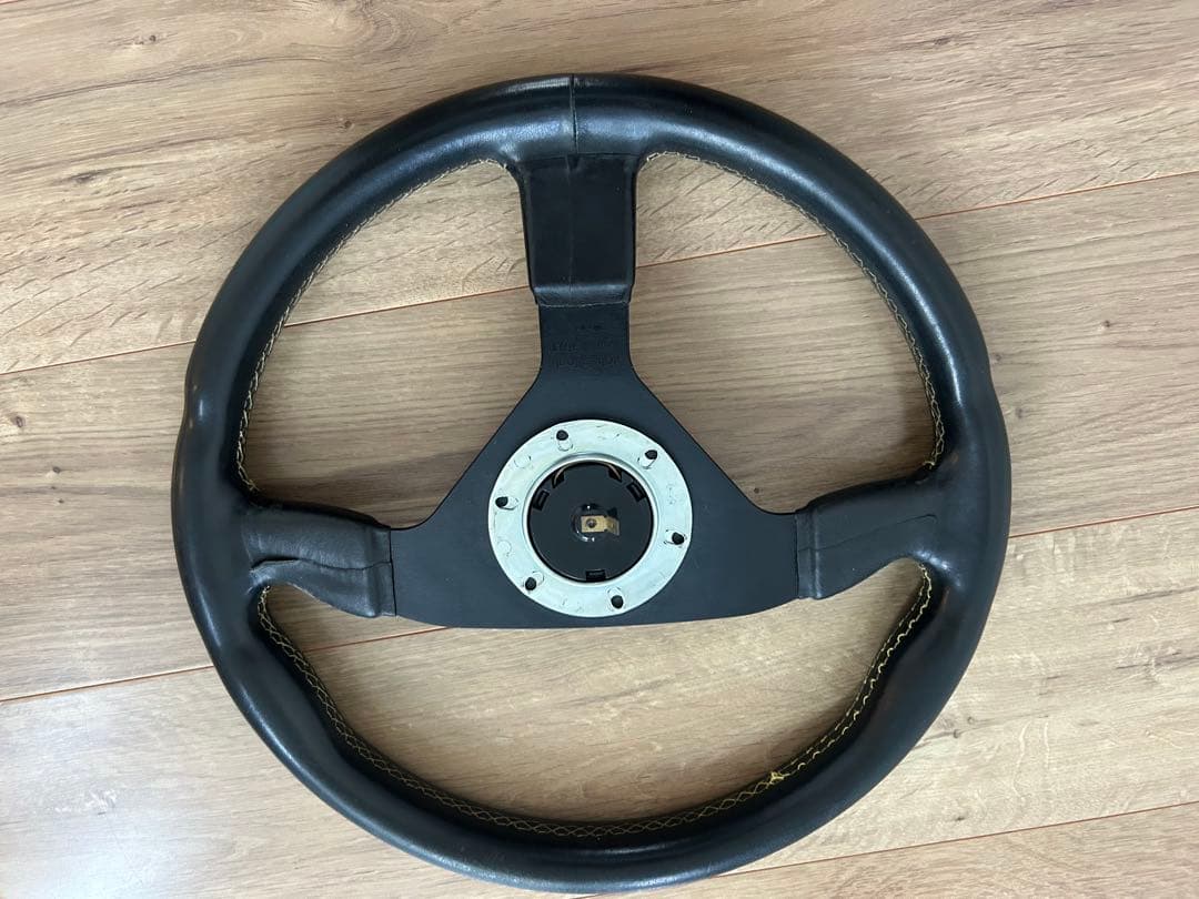 イタルボランテ　ステアリング