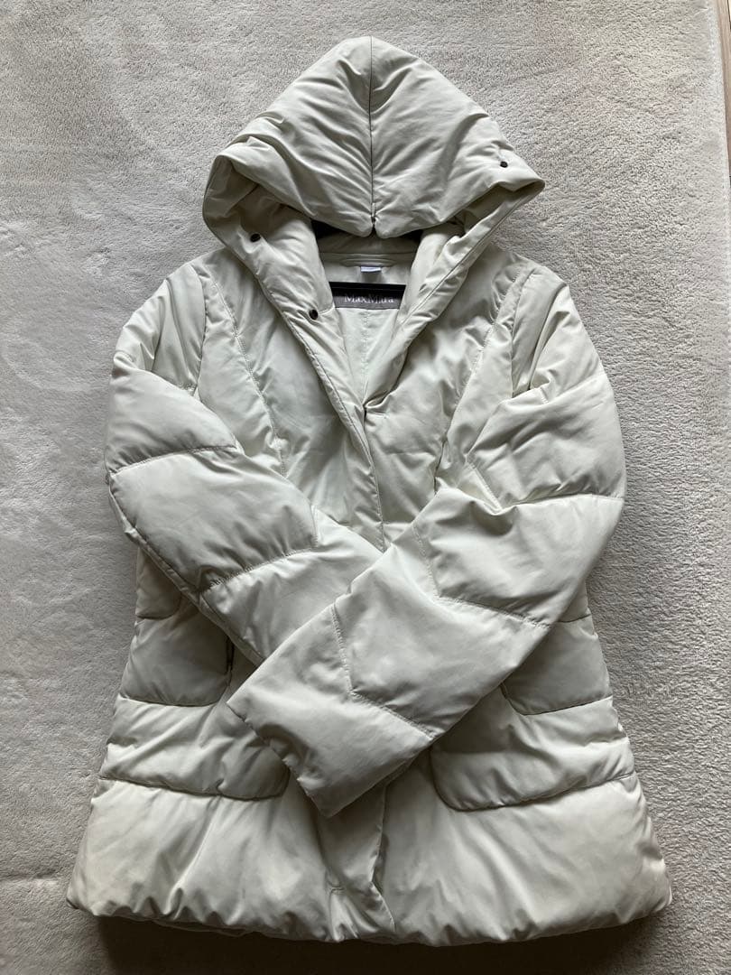 マックスマーラー　白　ダウンコート　M