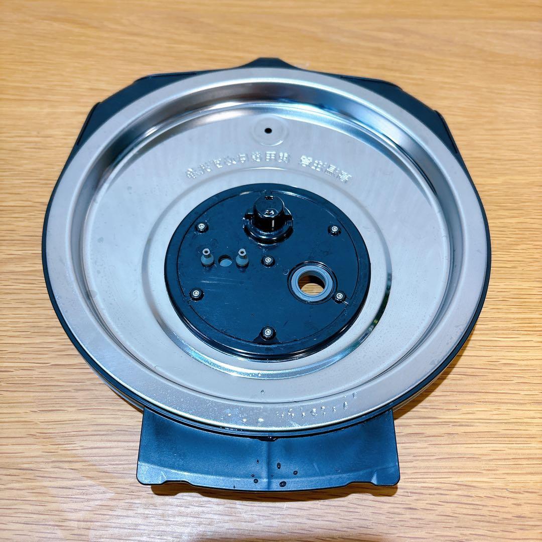 タイガー　炊飯器 5.5合 土鍋圧力IH式 「ご泡火炊き」 JRX-S100WS