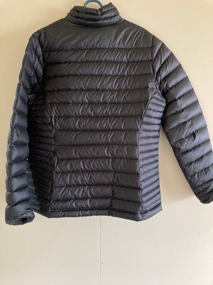 値下げ パタゴニア ダウンセータージャケット レディースL 黒