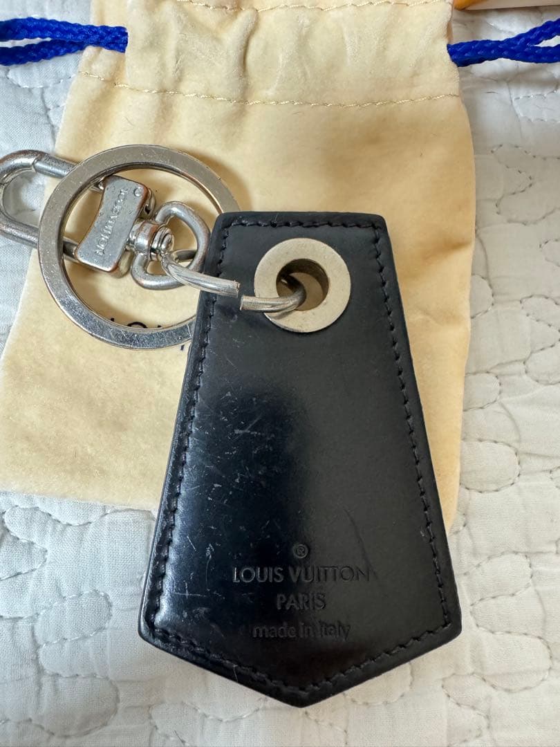 LOUIS VUITTON ブラック キーホルダー