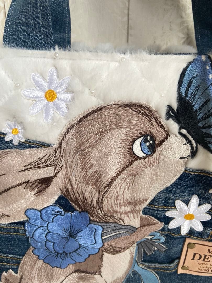 デニムリメイクバックS パール付きフワモコ×うさぎ