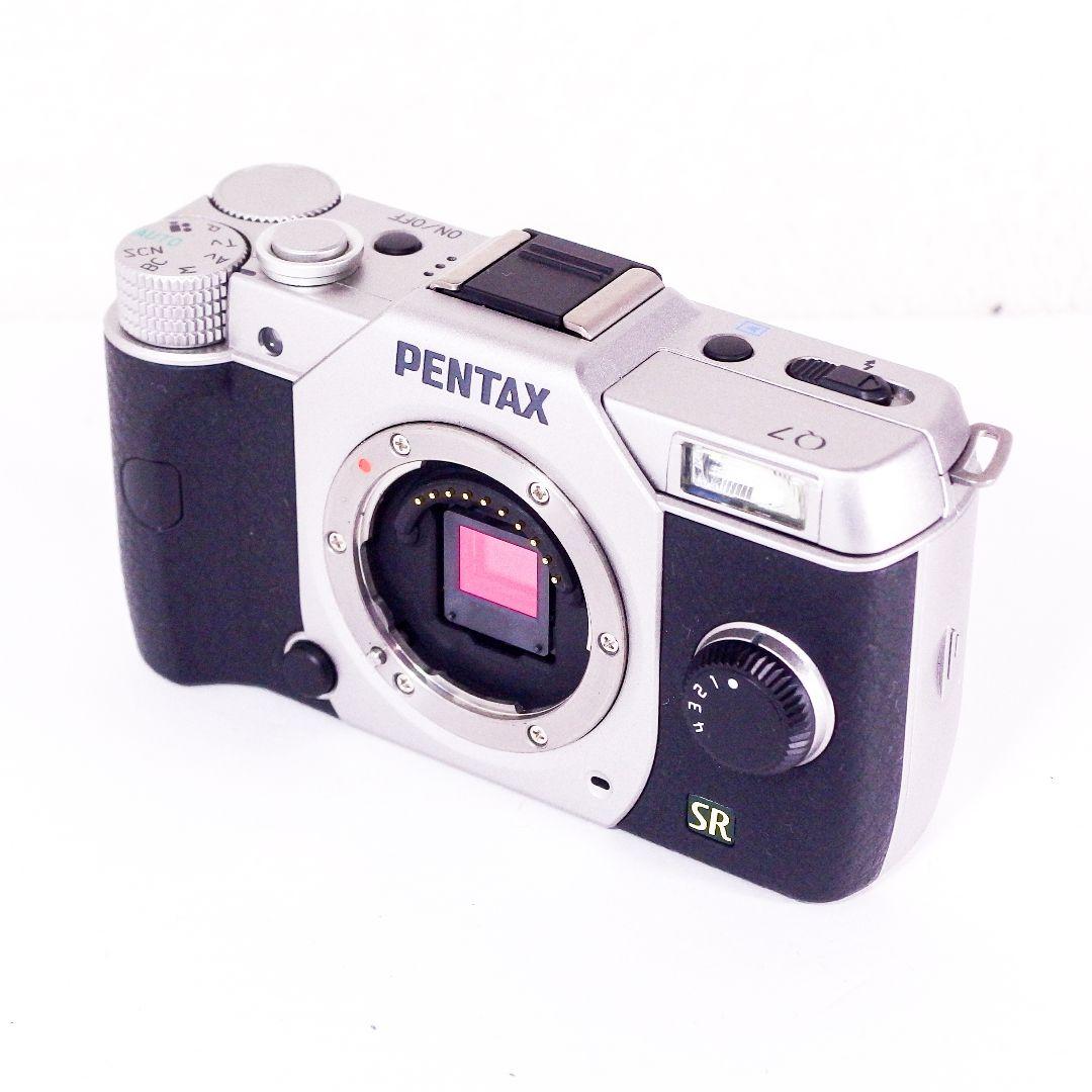 完動美品 PENTAX Q7 シルバー ダブルズームセット 元箱バッテリー充電器
