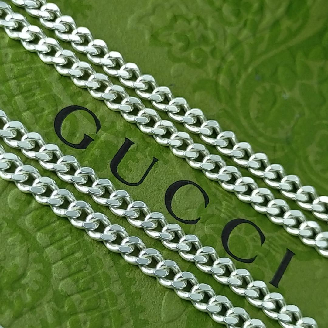 ◆SALE◆【GUCCI】ブランデッド　Ｇ　カット　ペンダント　1485