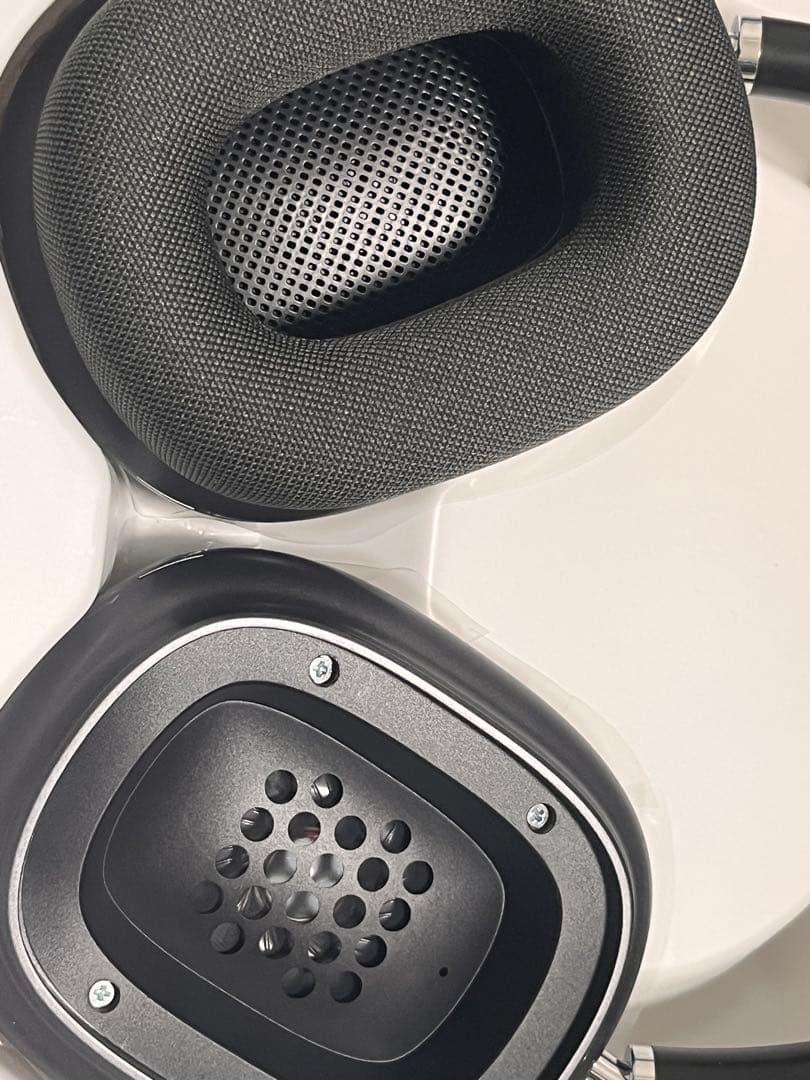 【新品・2025最新型】ノイズキャンセリング・探す機能付き　ワイヤレスヘッドホン