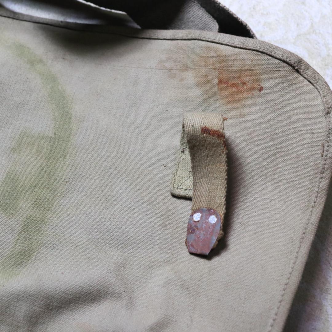 B1345 当時物 旧日本軍 雑嚢 バック ミリタリー 蔵出し うぶだし 時代物