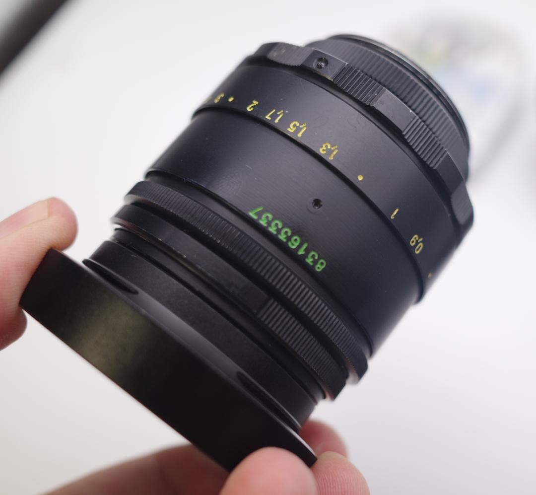 68 　美品　HELIOSヘリオス　44-2ぐるぐるボケレンズ メタル製フード付