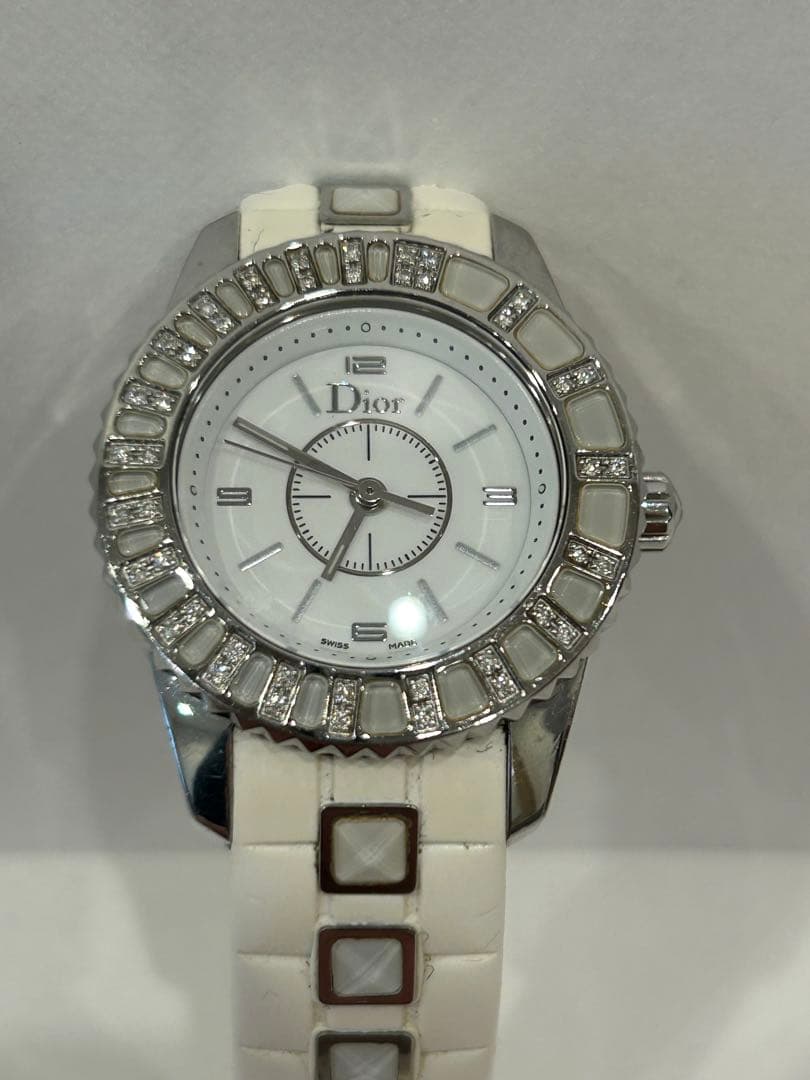 【値下げ】Dior 腕時計 クリスタルダイヤモンド ベルト切れ