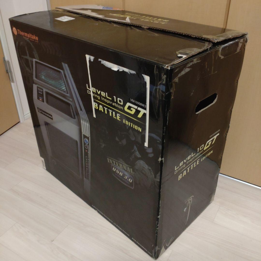 Thermaltake PCケース オリーブグリーン