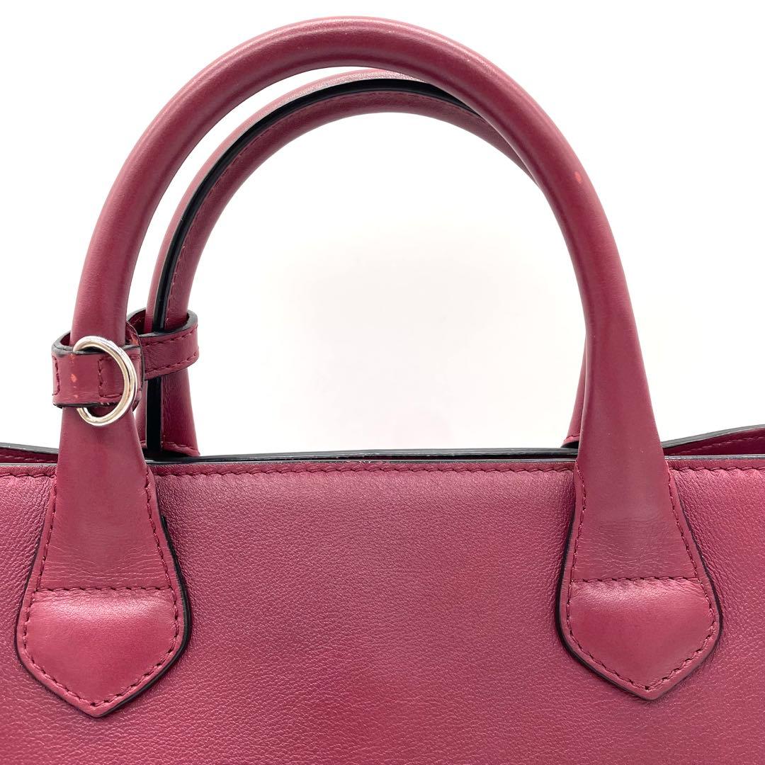 【美品】バーバリー　バナーバッグ　2way ノバチェック　レザー　ボルドー