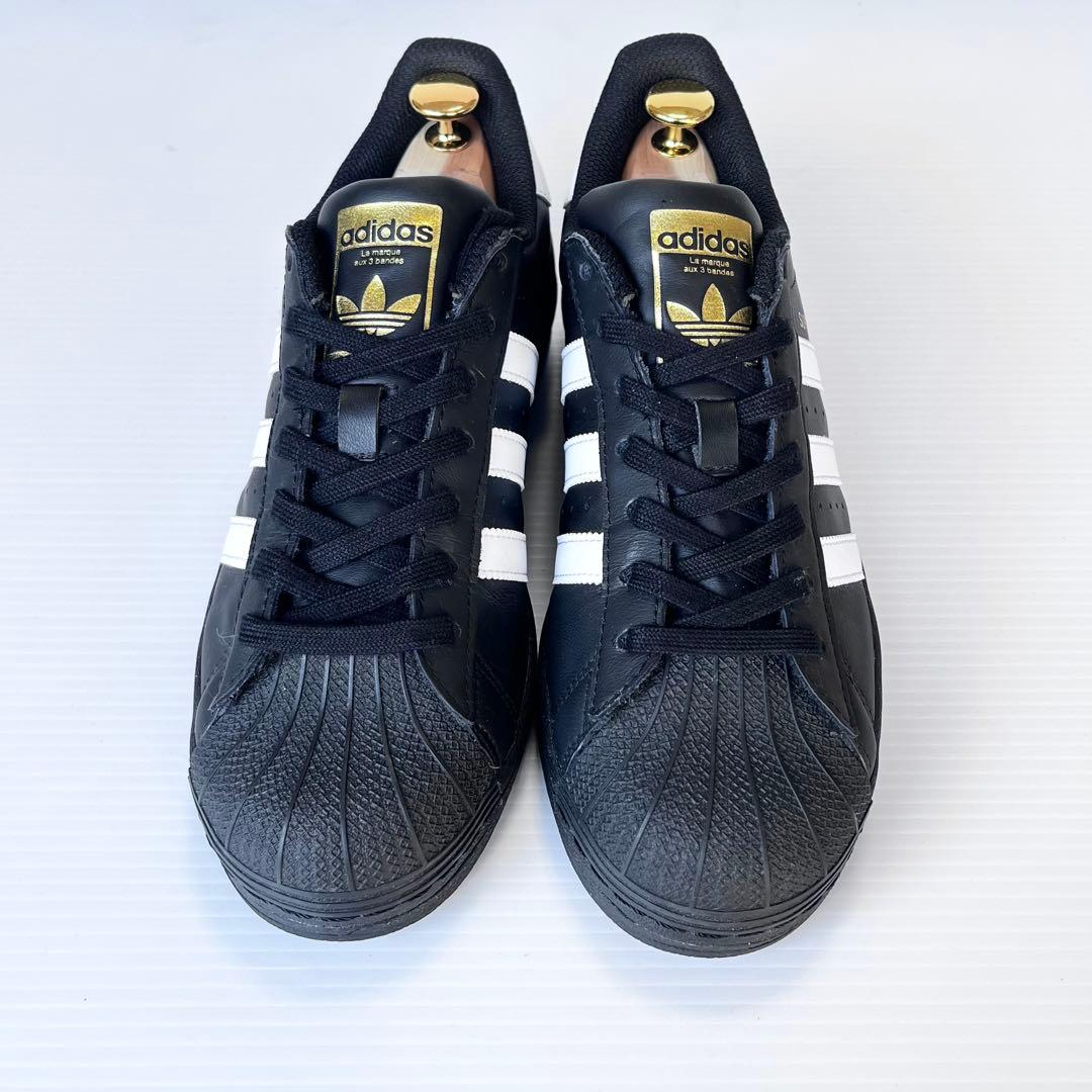 未使用級✨ アディダス スーパースター スニーカー　25cm 黒 4959