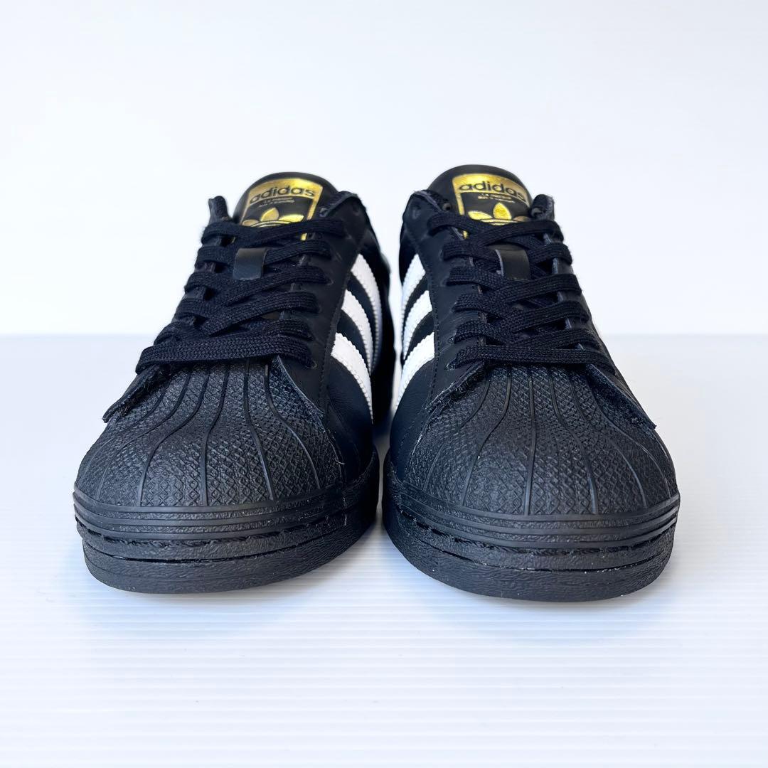 未使用級✨ アディダス スーパースター スニーカー　25cm 黒 4959