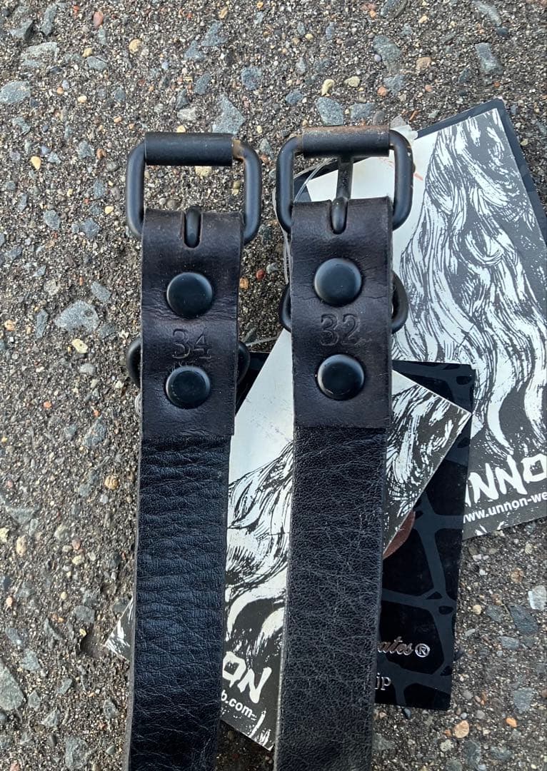 モダンパイレーツ 本革 スタッズベルト 鋲 W34 黒 金 ブラック