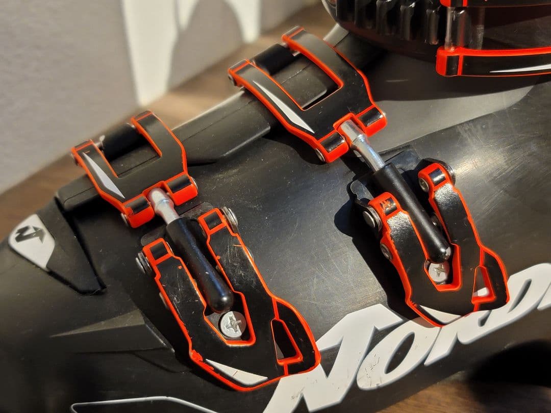 スキー NORDICA DOBERMANN GP110 24/24.5cm