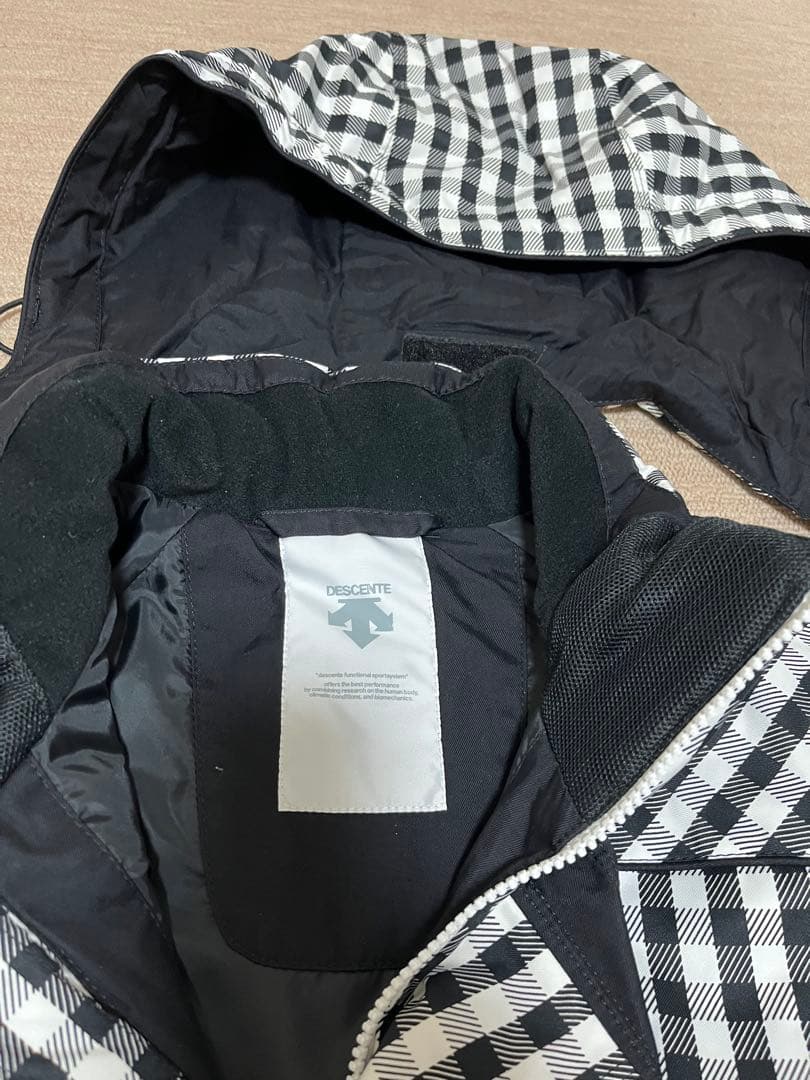 DESCENTE デサント　レディース　スキーウェア上下セット　9号サイズ