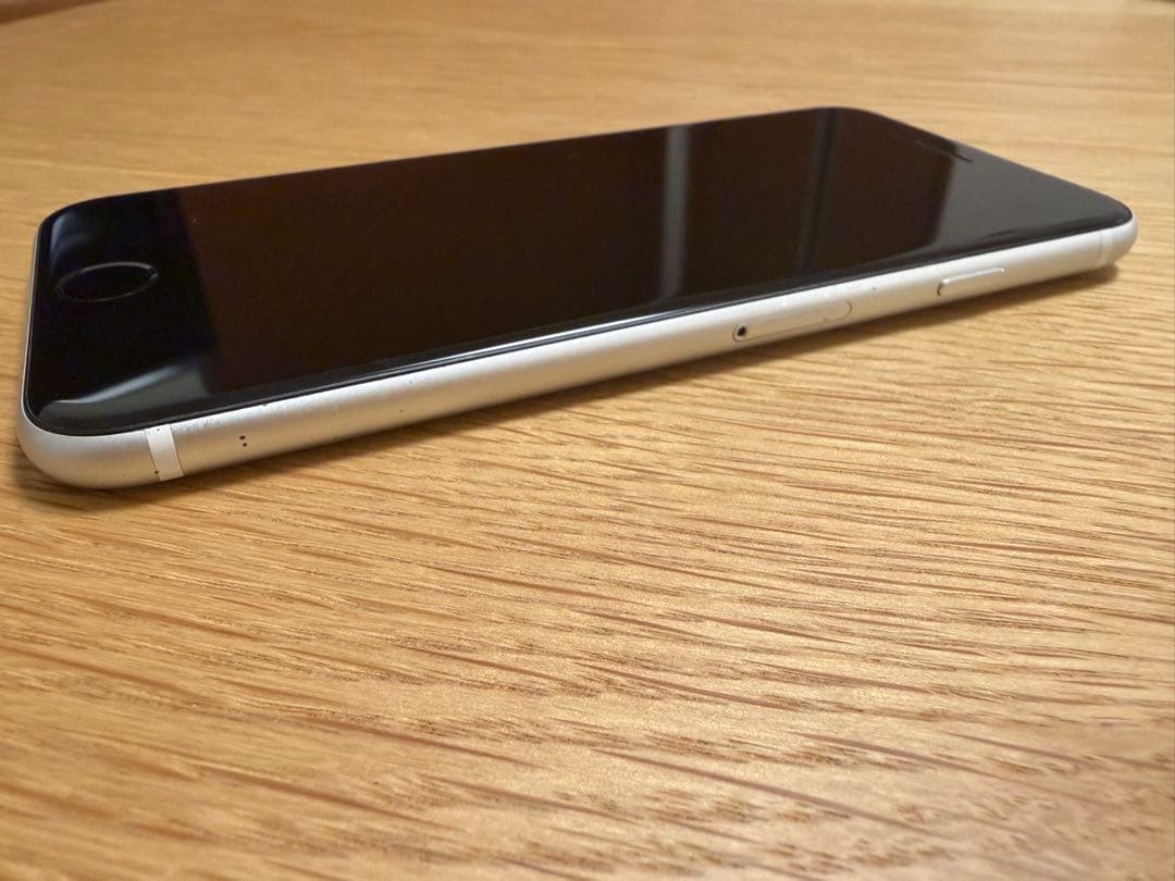 iPhone SE 第2世代 simフリー