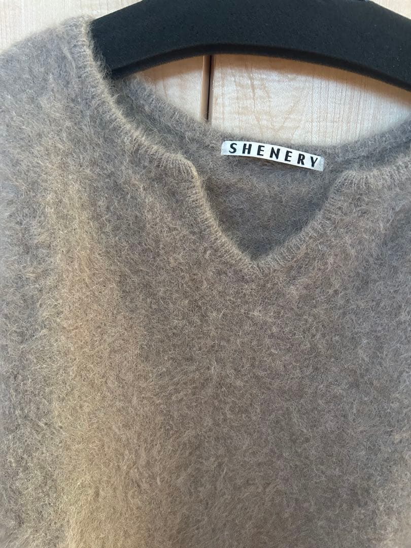 【美品】SHENERY ファーカシミヤキーネックニット　モカ