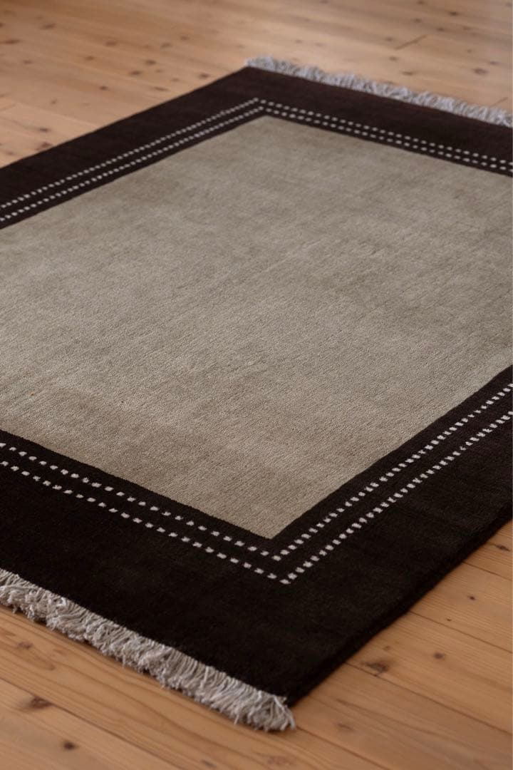 【美品】ギャッベ 150×200 a.depecheオリジナル ウール ラグ