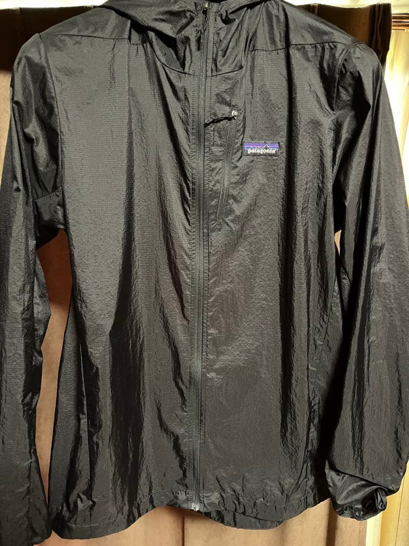 Patagonia パタゴニア フーディニ・ジャケット／ビーバー