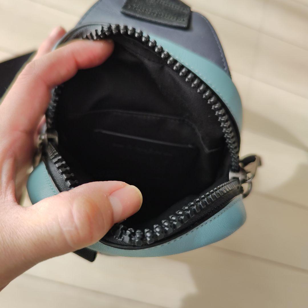 美品 コーチ サウス ハイブリッド ボディバッグ クロスボディ バイカラー ロゴ