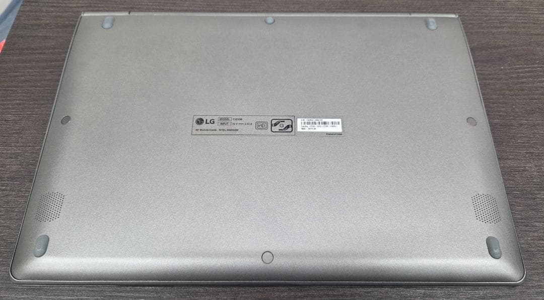 LG gram 13インチ/ i7 / 16Gb / 512Gb / オフィス