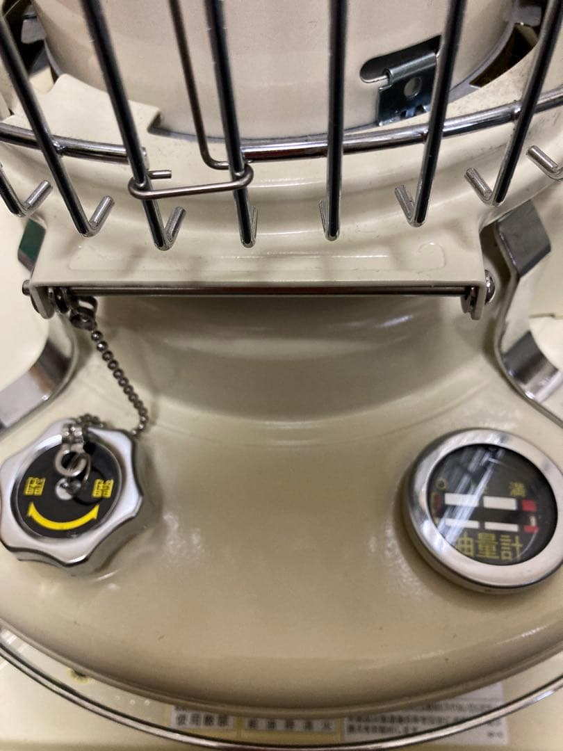 アラジン ブルーフレーム 石油ストーブ ホワイト BF3911-W