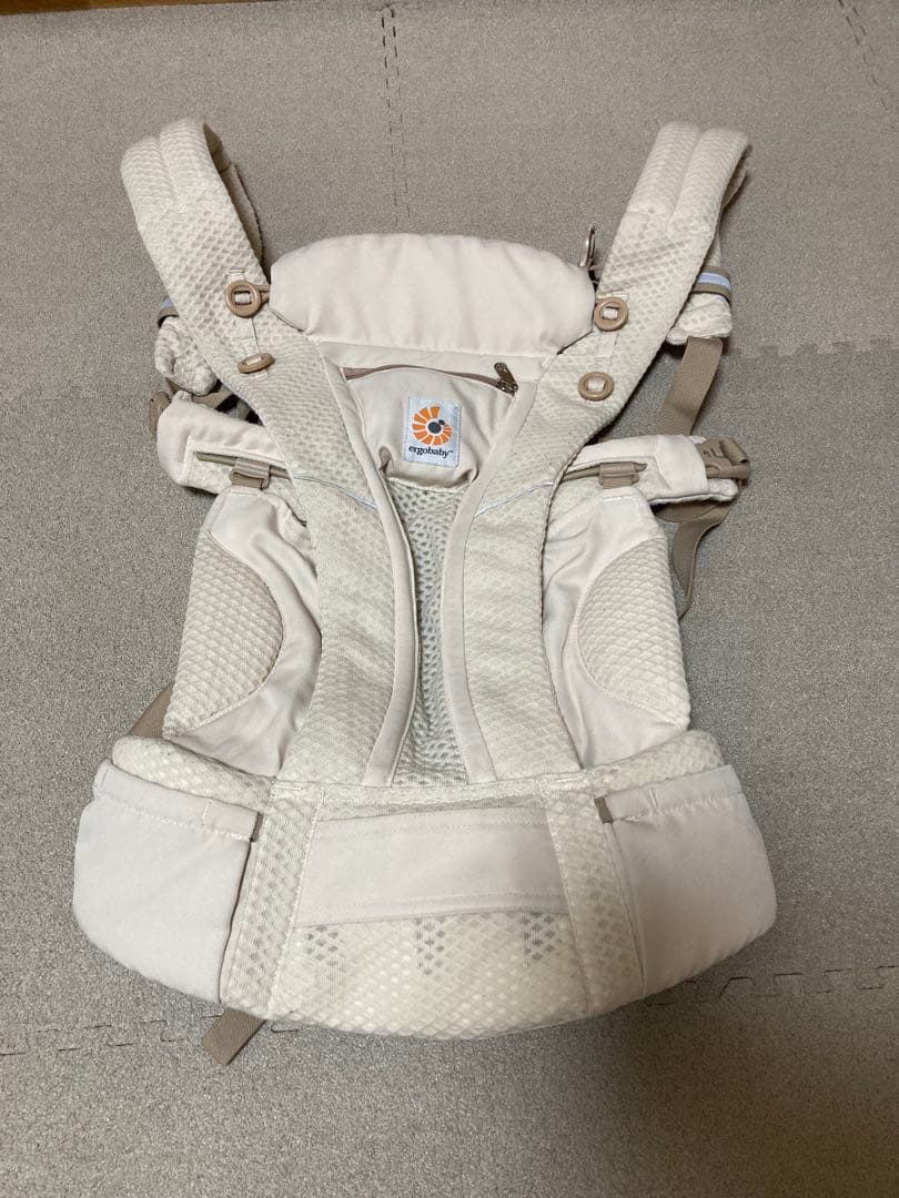 Ergobaby OMNIBreeze エルゴオムニブリーズ ナチュラルベージュ