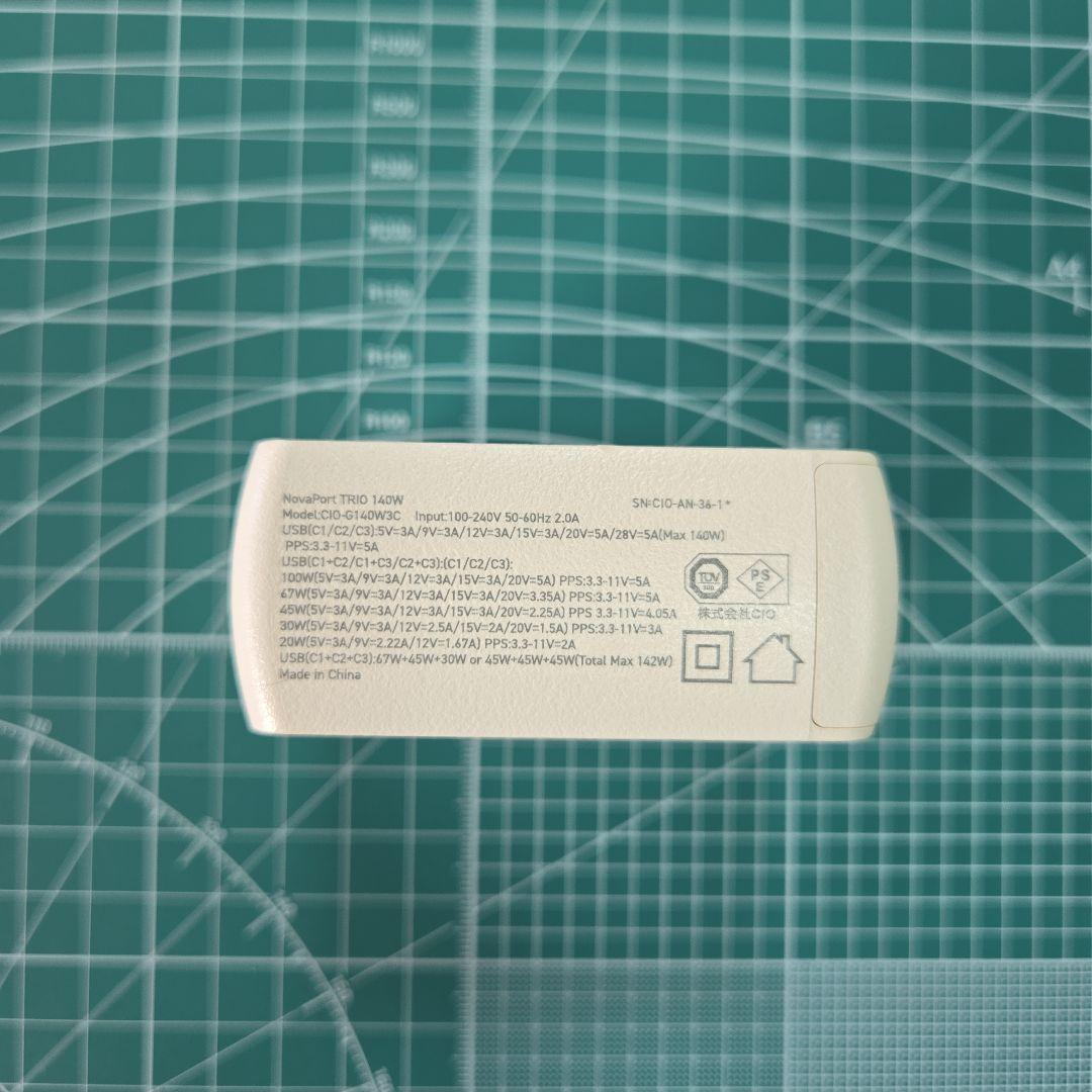 【おまけ付き】Thinkpad X1 Carbon Gen10 Corei7