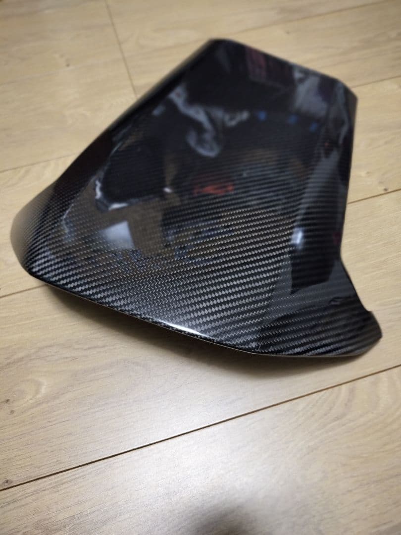 シビックタイプＲ　FK8　カーボン　メーターバイザー　アクシスパーツ