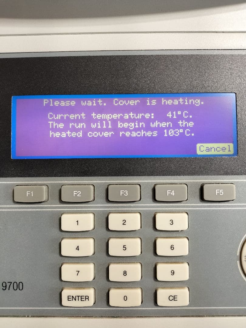 アプライドバイオシステムズ　 PCR サーマルサイクラー 9700　動作確認済