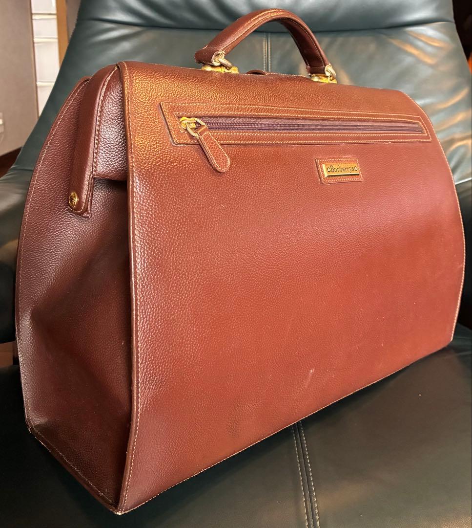 ヤ*ダ様 バーバリー　ブラウン　レザー ダレスバッグ