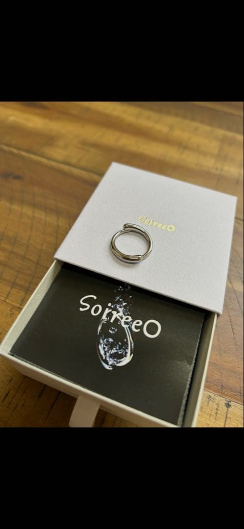 ☑️期間限定お値下げ⭐︎新品未使用品⭐︎SoireeO TEARDROPリング 11号