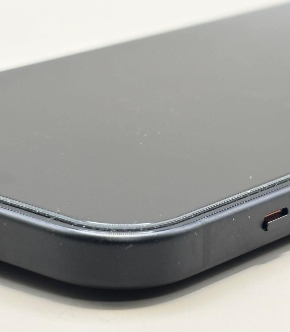 iPhone 15 Plus 128GB バッテリー100％