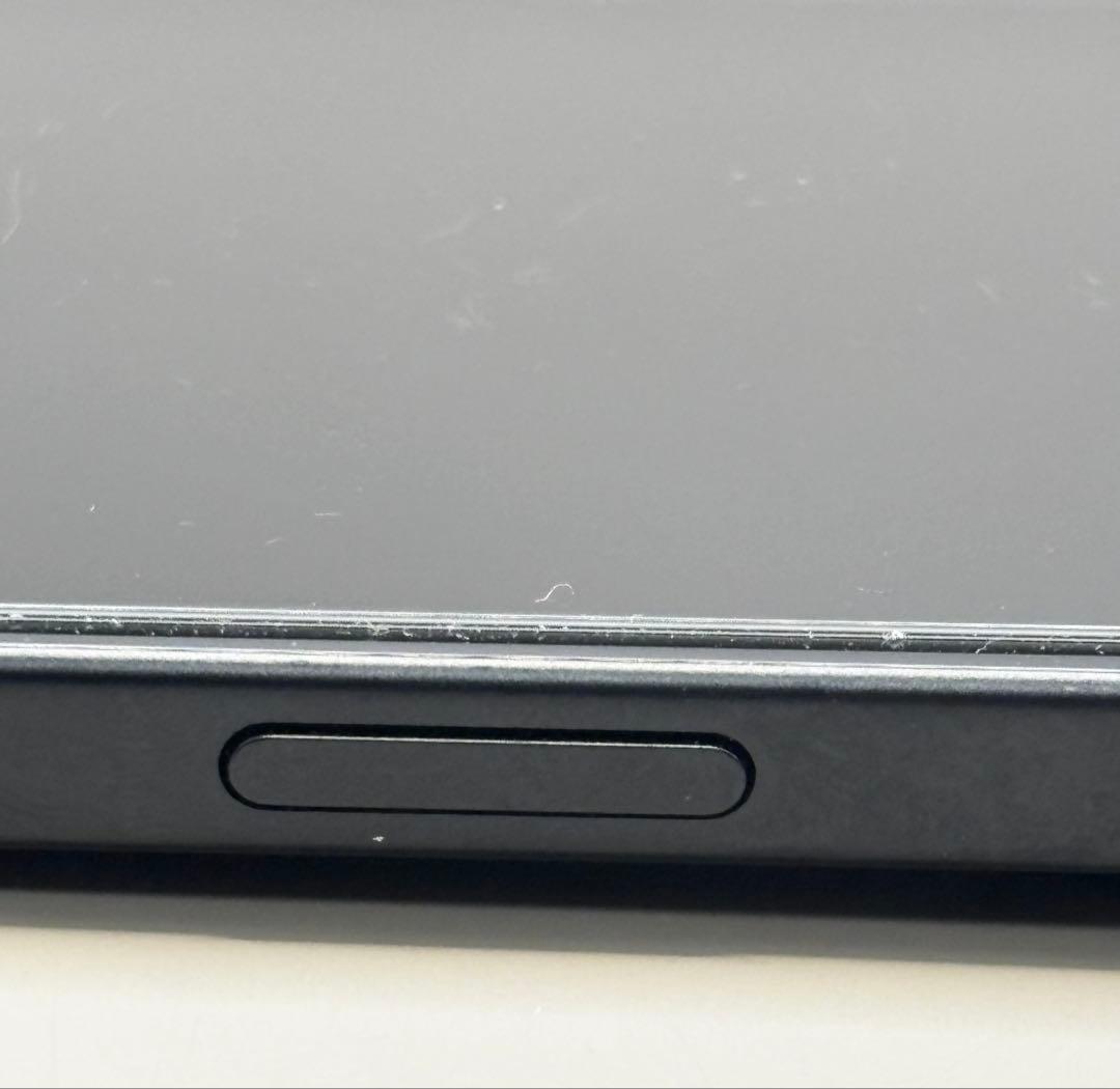 iPhone 15 Plus 128GB バッテリー100％