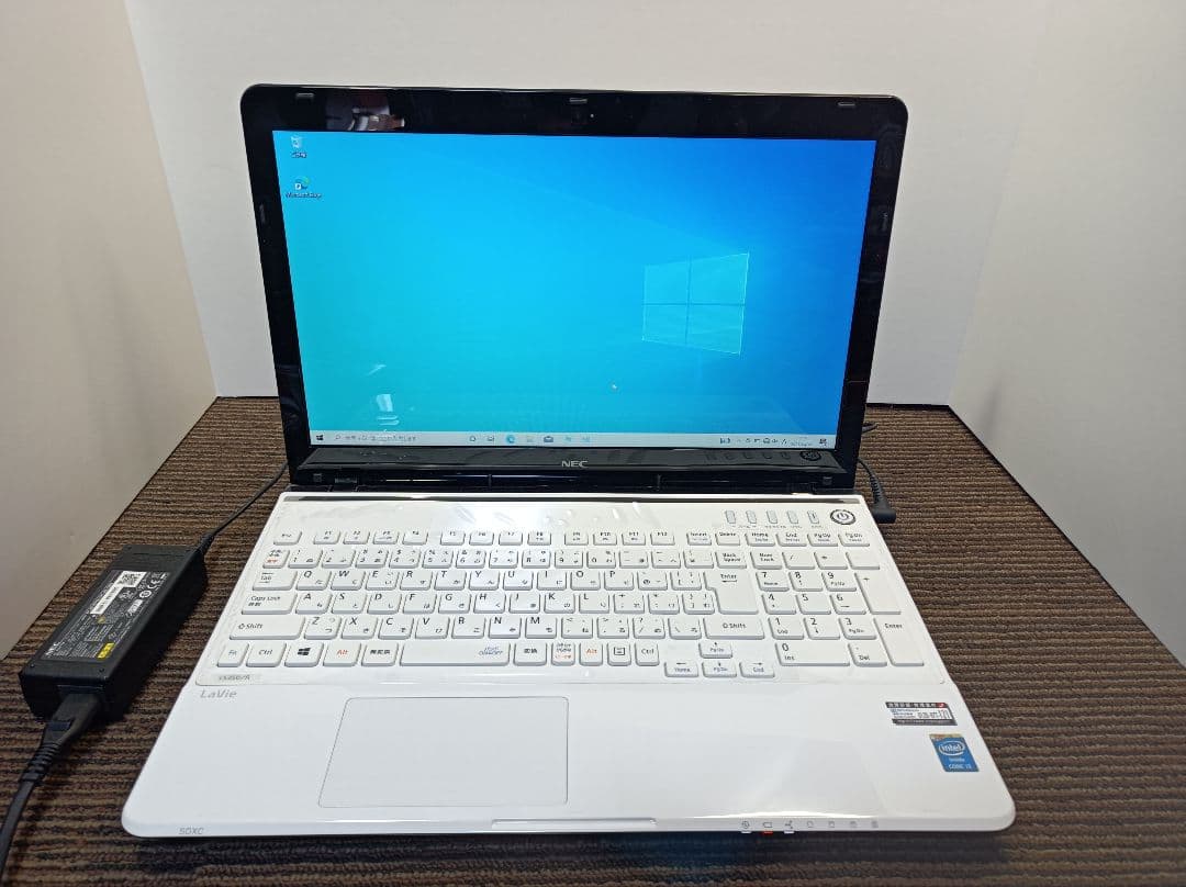 NEC ノートパソコン LaVie PC-LS350RSW