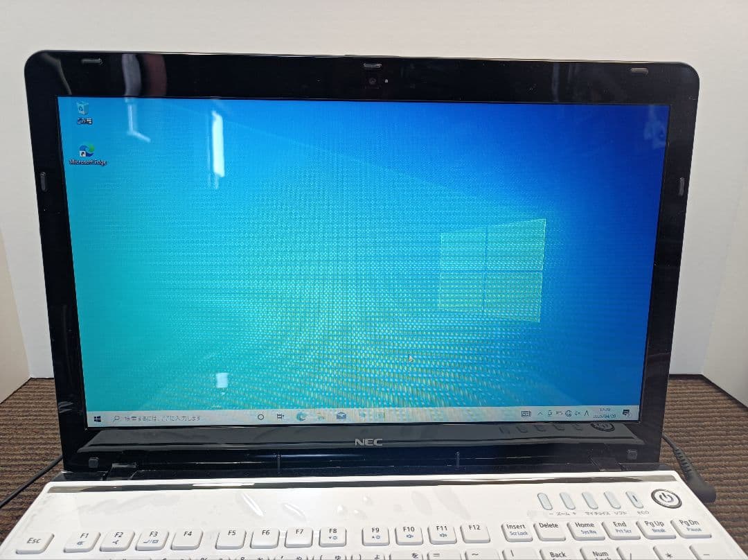 NEC ノートパソコン LaVie PC-LS350RSW