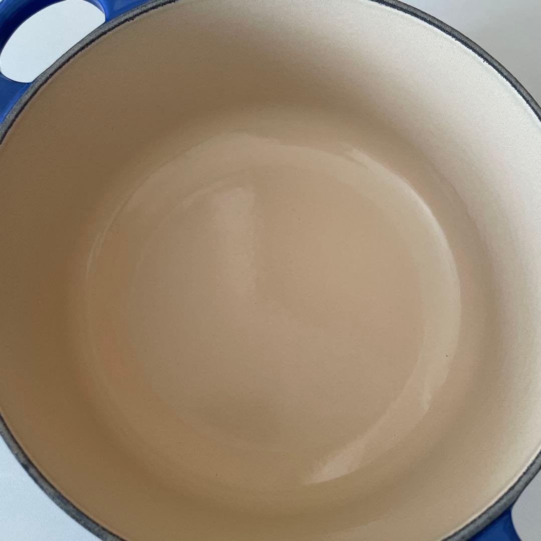 美品 ル クルーゼ ココットロンド 両手鍋 希少色 青 ブルー