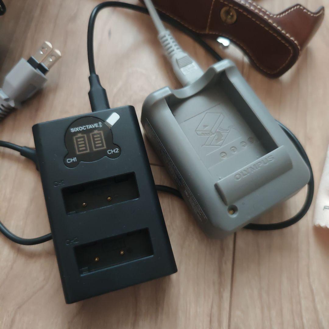 OM-D E-M10 Mark III ダブルズームキット　シルバー