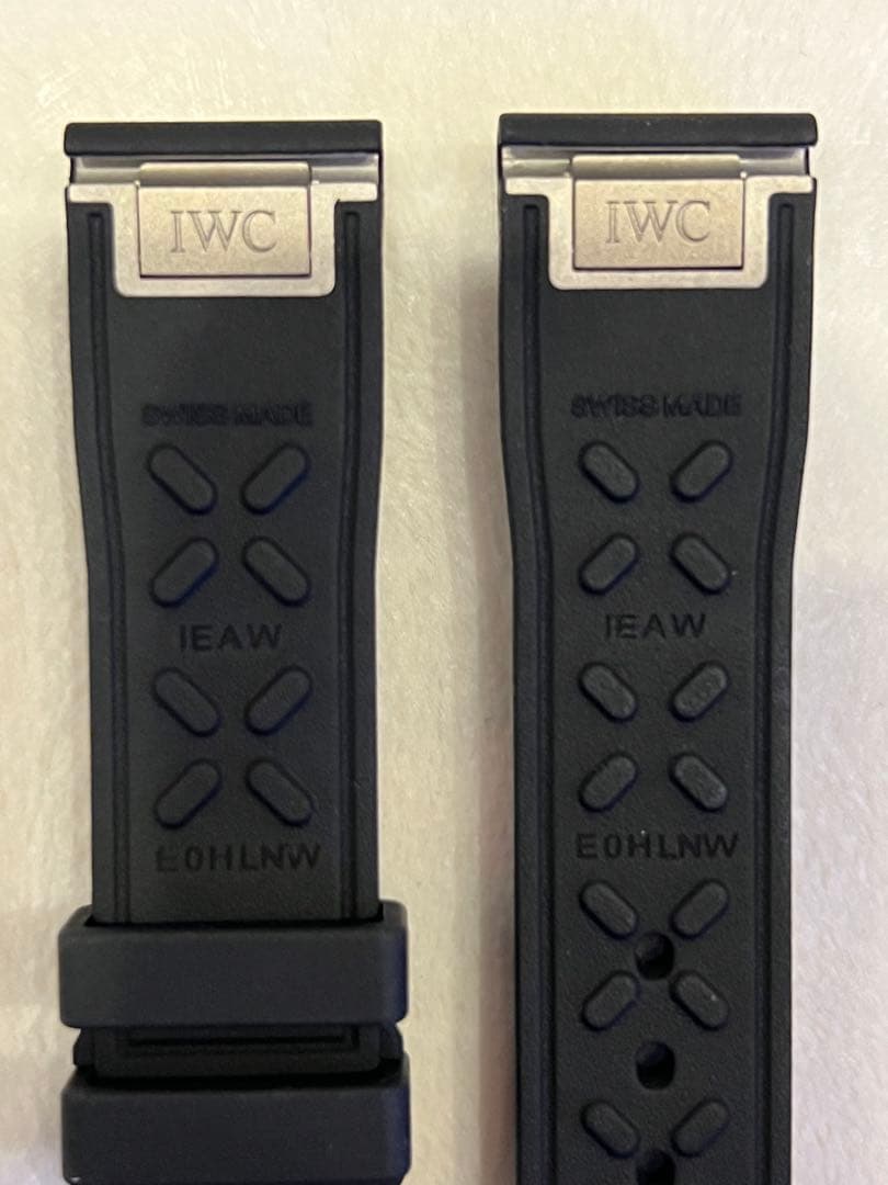 【未使用】IWCパイロットウォッチクロノグラフ 41㎜用純正ラバーベルトブラック