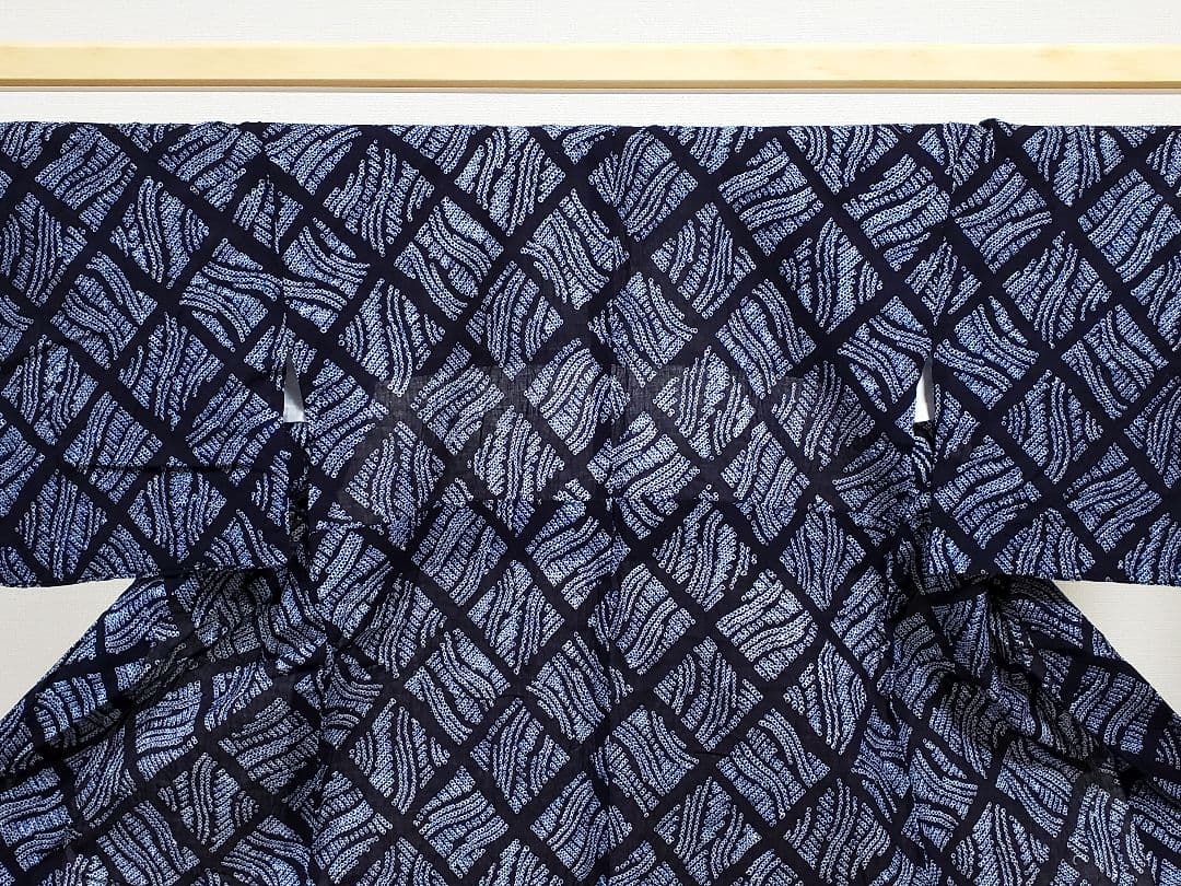 B4 美品 有松鳴海絞り 菱形に波模様 藍染 綿 浴衣 着物 17