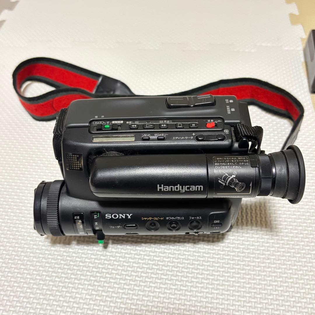 SONY CCD-TR55 ビデオカメラ本体、ACC KIT-TR NP-90