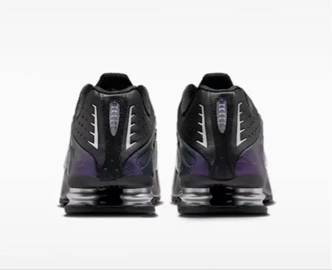 靴 Shox R4 Black llic Silver