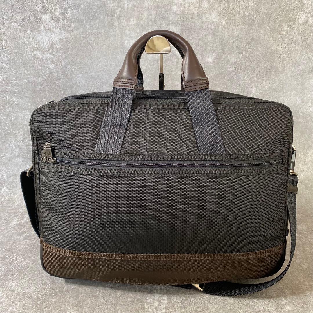 TUMI ALPHA BRAVO　ビジネスバッグ　ショルダー 2way ブラック