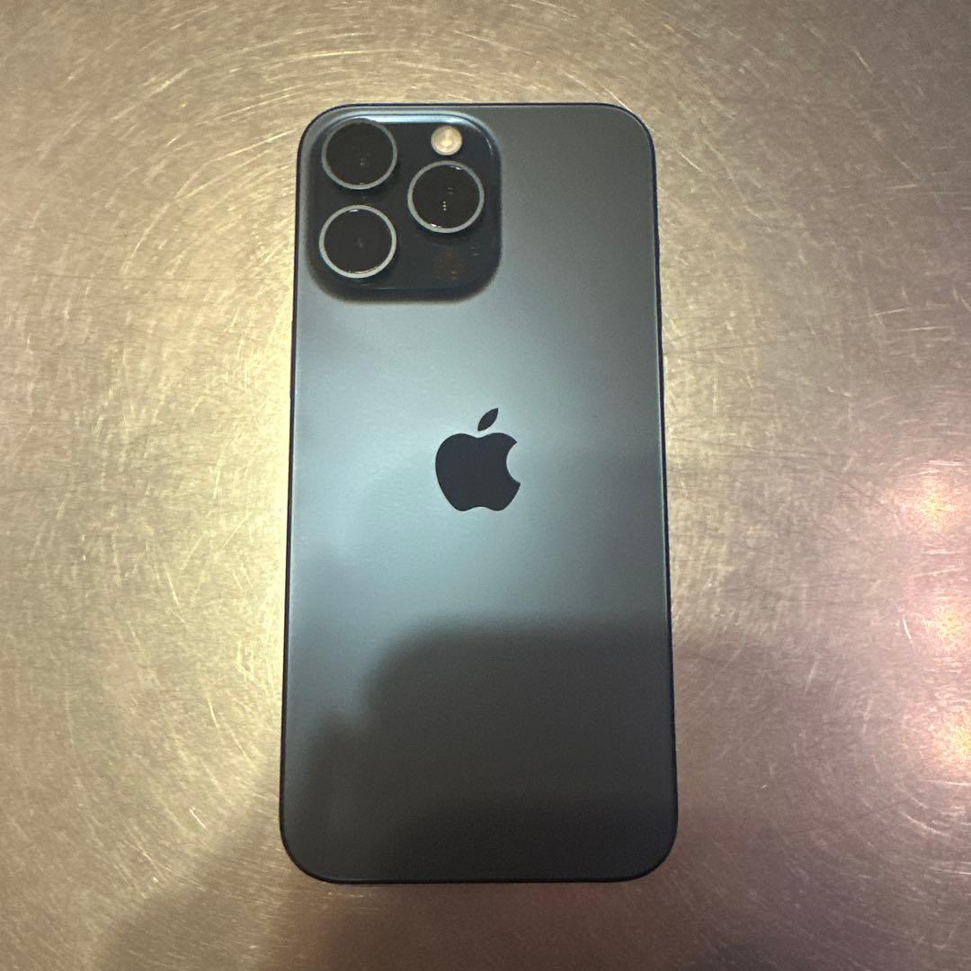 IPhone15pro max256GB SIMブルーチタニウムバッテリー87%
