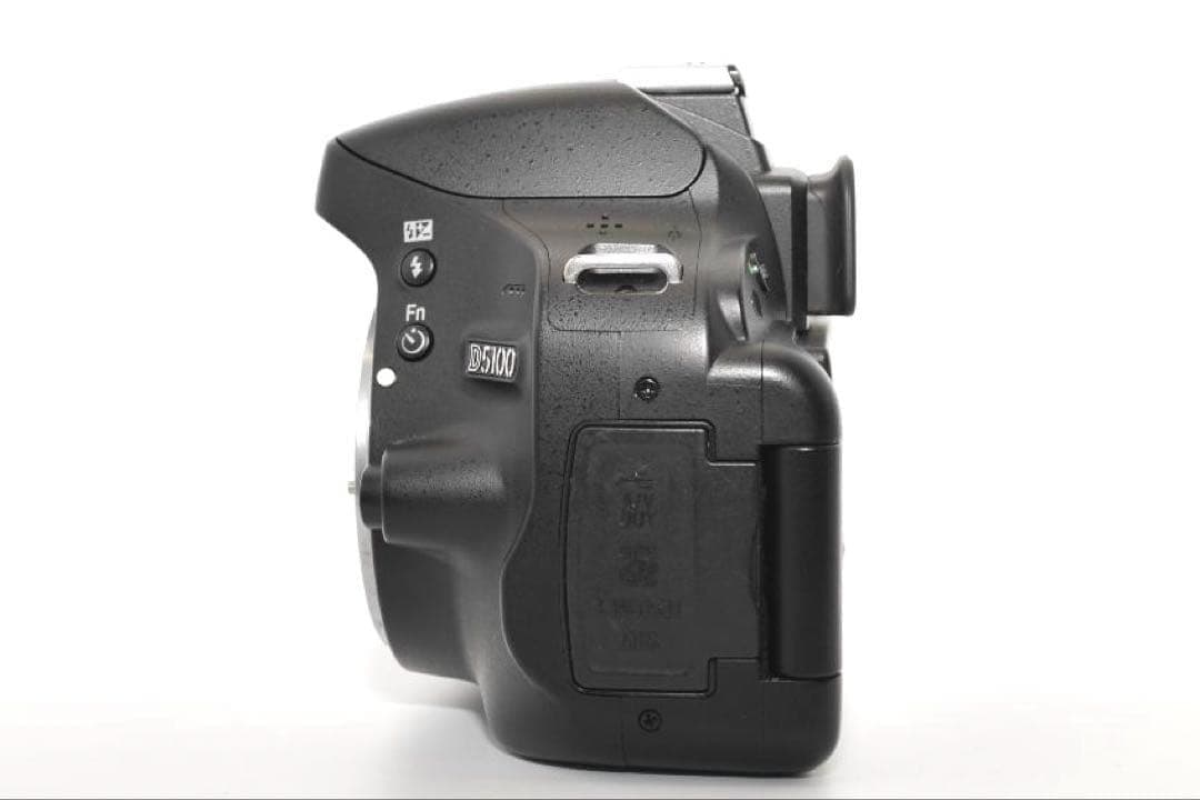 美品✨Nikon D5100✨自撮り ニコン 一眼レフ 初心者 スマホ転送